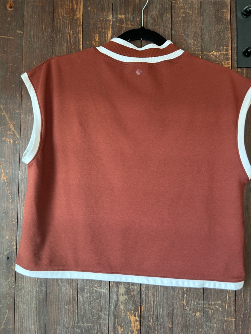 CALIA by Carrie Underwood Rust Tank Top with White Trim - Picture 5 of 7